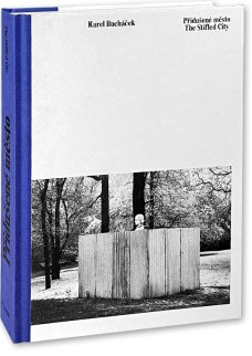 Karel Bucháček : Přidušené město
