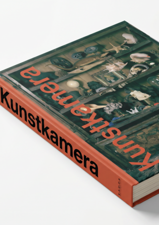 PŘEDPRODEJ: Kunstkamera